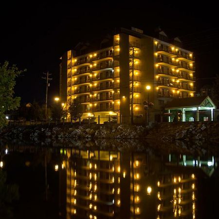 Riverside Tower Pigeon Forge Exterior foto