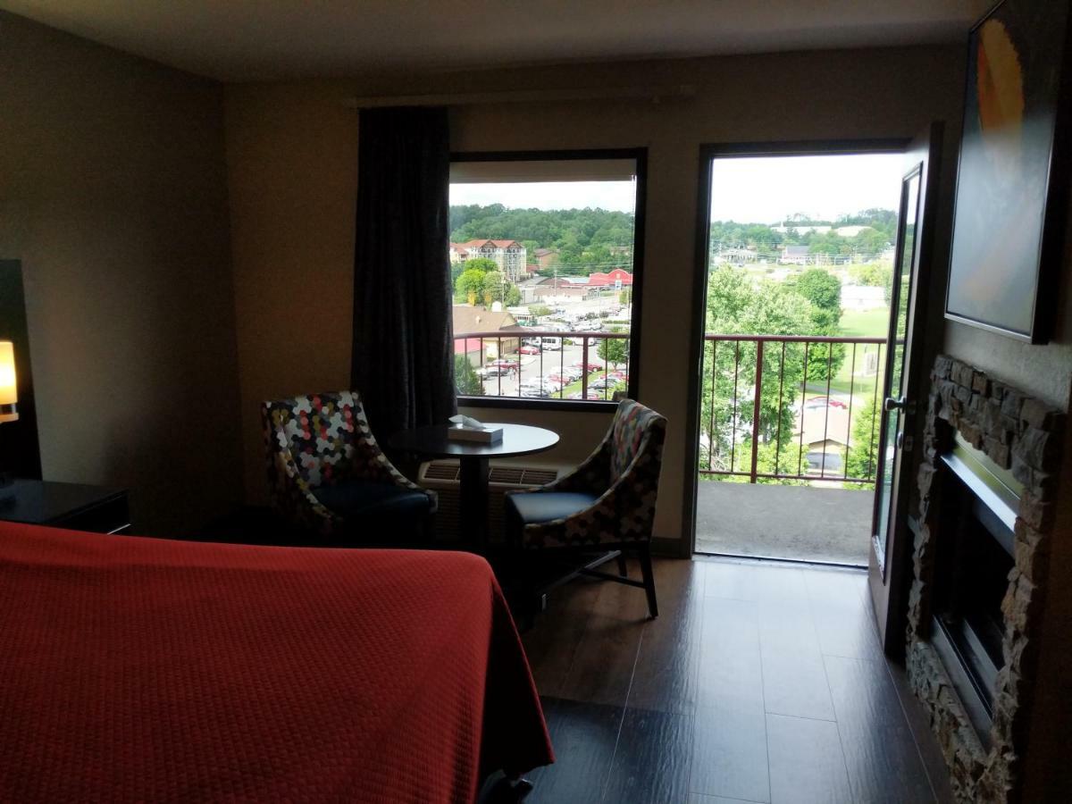 Riverside Tower Pigeon Forge Exterior foto