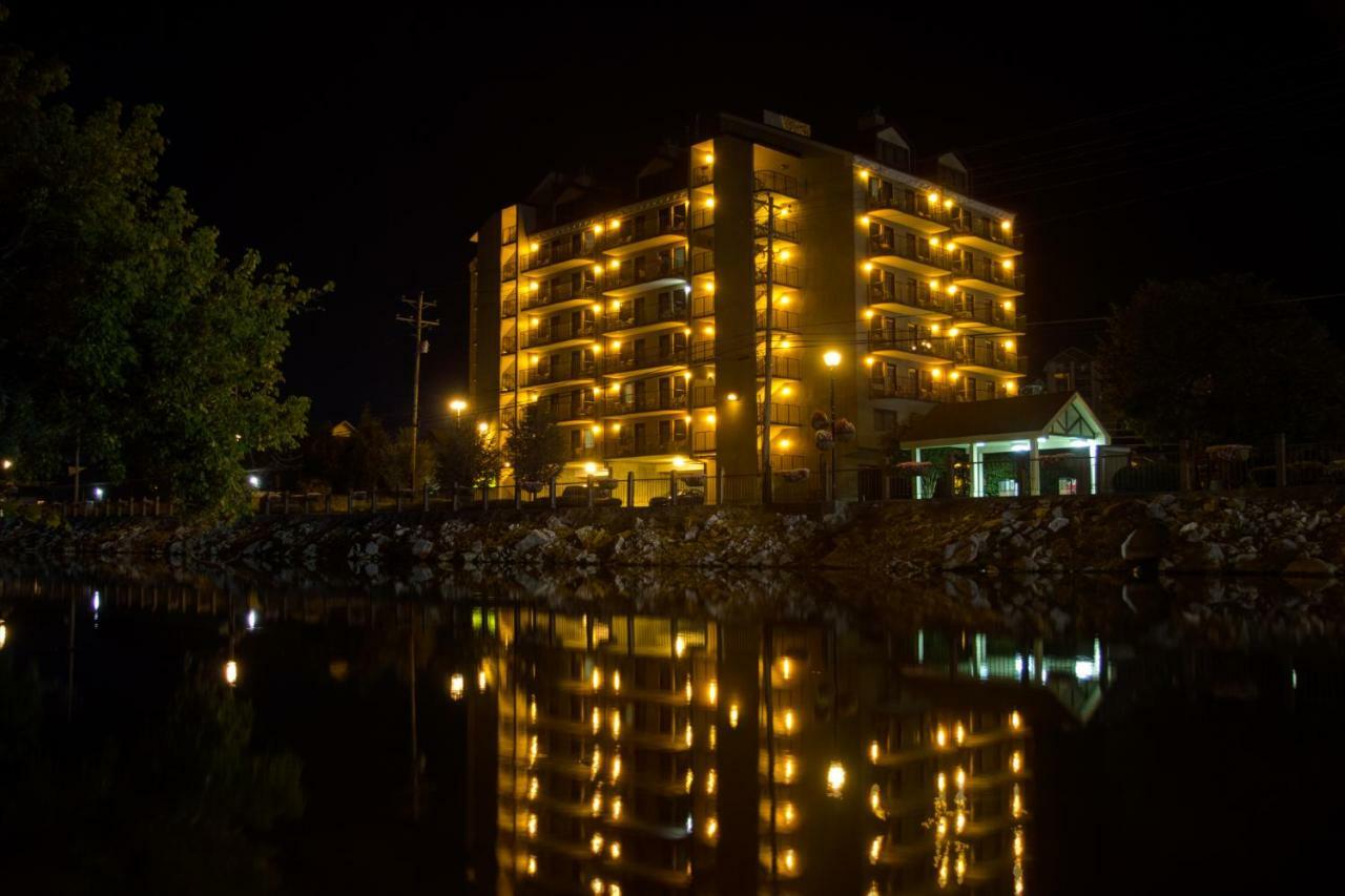 Riverside Tower Pigeon Forge Exterior foto
